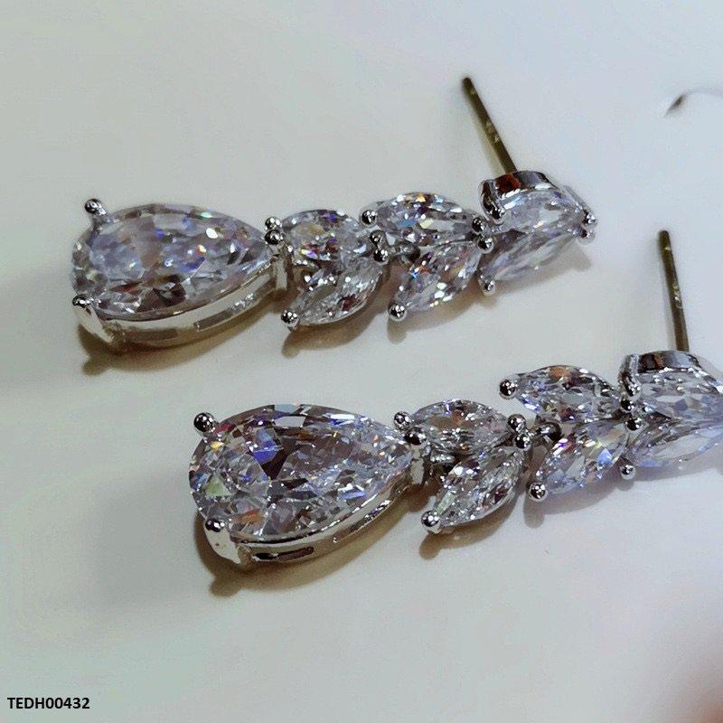 TEDH00432 CSH Marquise Tear Drop Earrings - TEDH