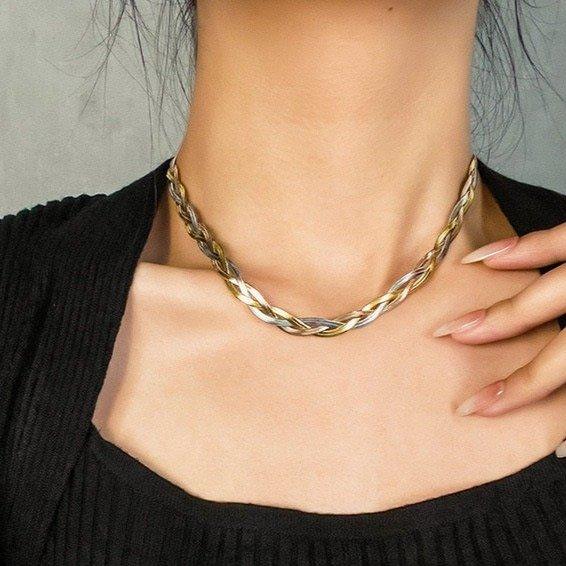 TNCH283 DGF 3 Layard Necklace