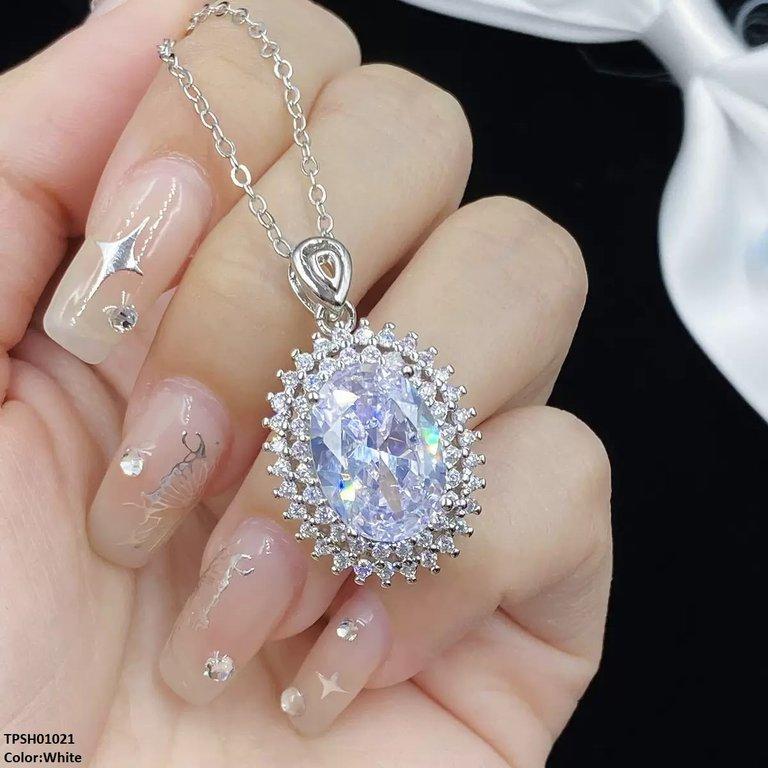 TPSH01021 KRLOval ZIRCON Stone Pendant - TPSH