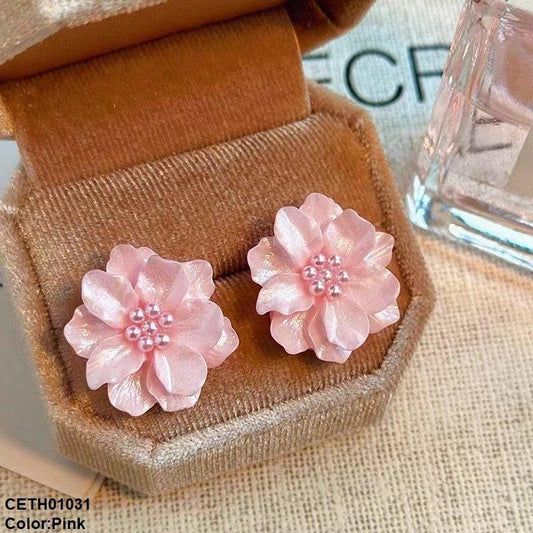 CETH01031 YQG Flower Stud Tops Pair - CETH