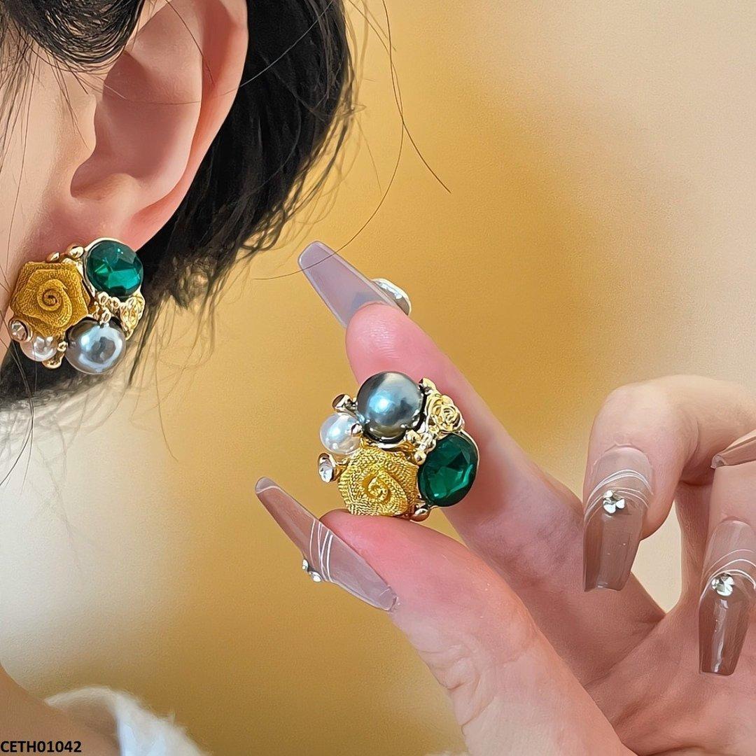 CETH01042 LSH Round/Oval Pearl Flower Tops Pair - CETH