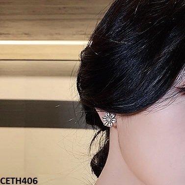 CETH406 XST Flower Stud Pair