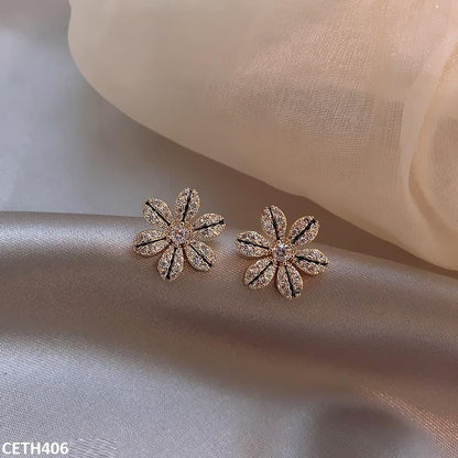 CETH406 XST Flower Stud Pair