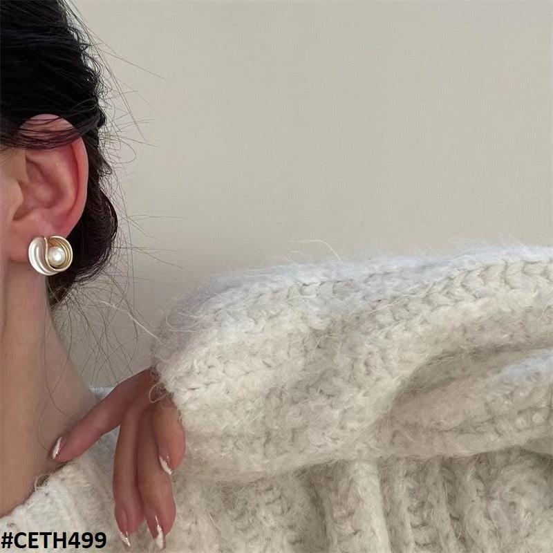 CETH499 BTO Round & Pearl Stud Tops Pair