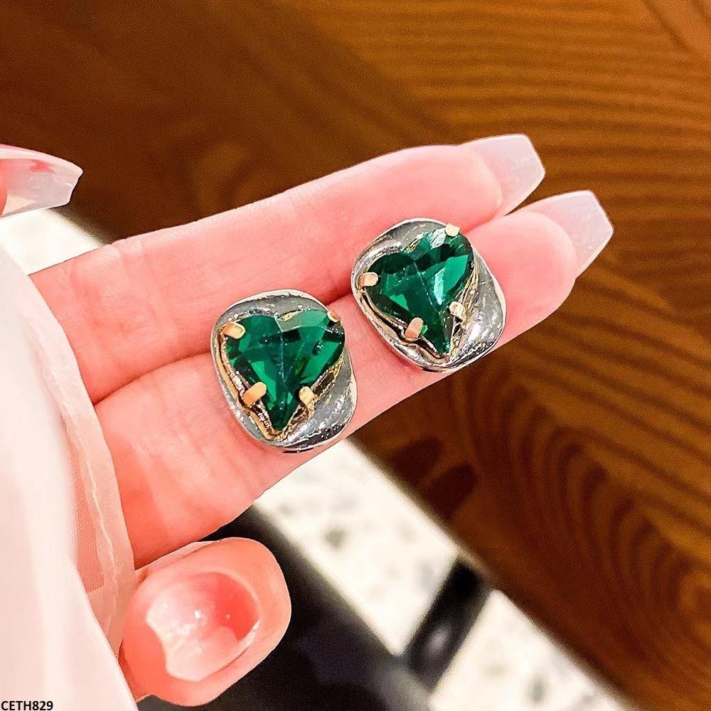 CETH829 YHC Heart Tops Pair