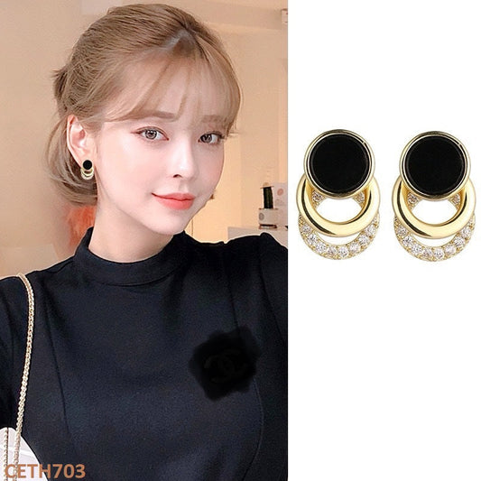 CETH703 ZLX Black Layered Circle Tops Pair