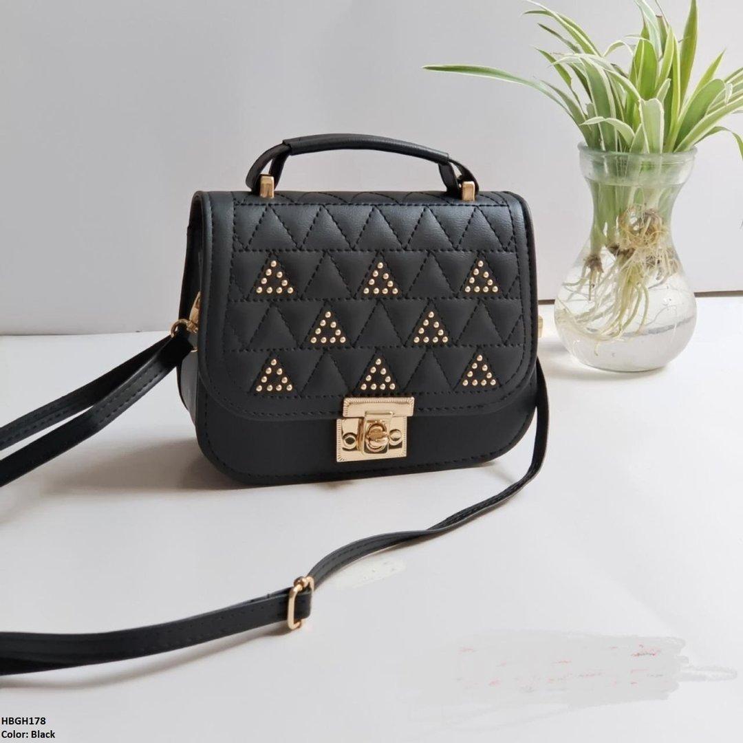 HBGH178 QWZ Mini Embroidery Square Hand Bag