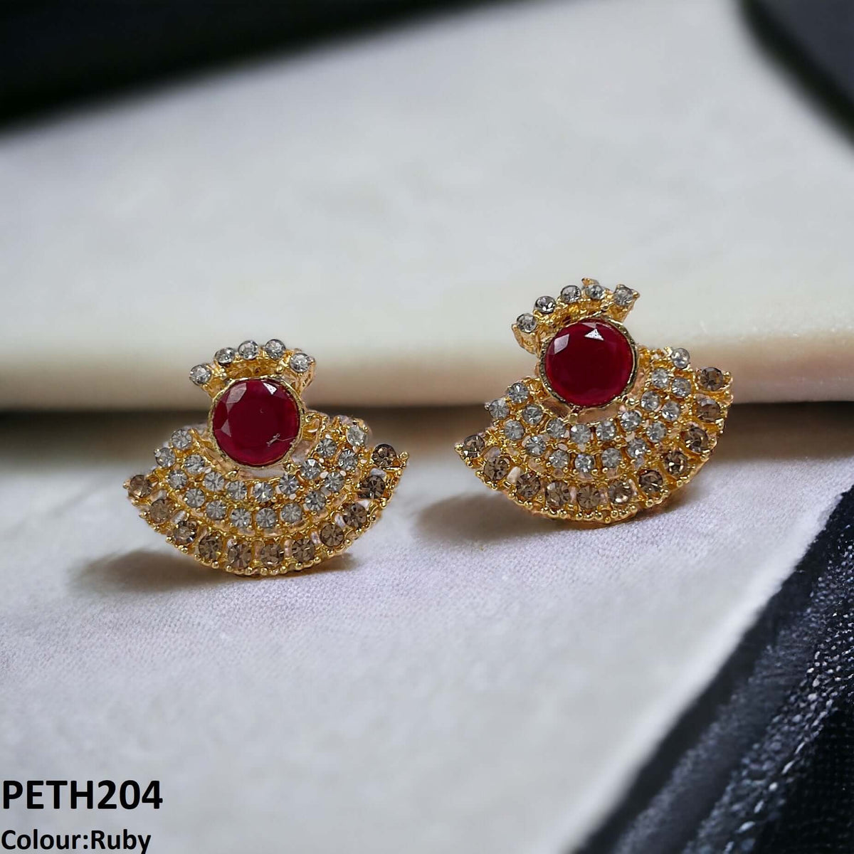 PETH204 MZM Circle/Square Tops Pair