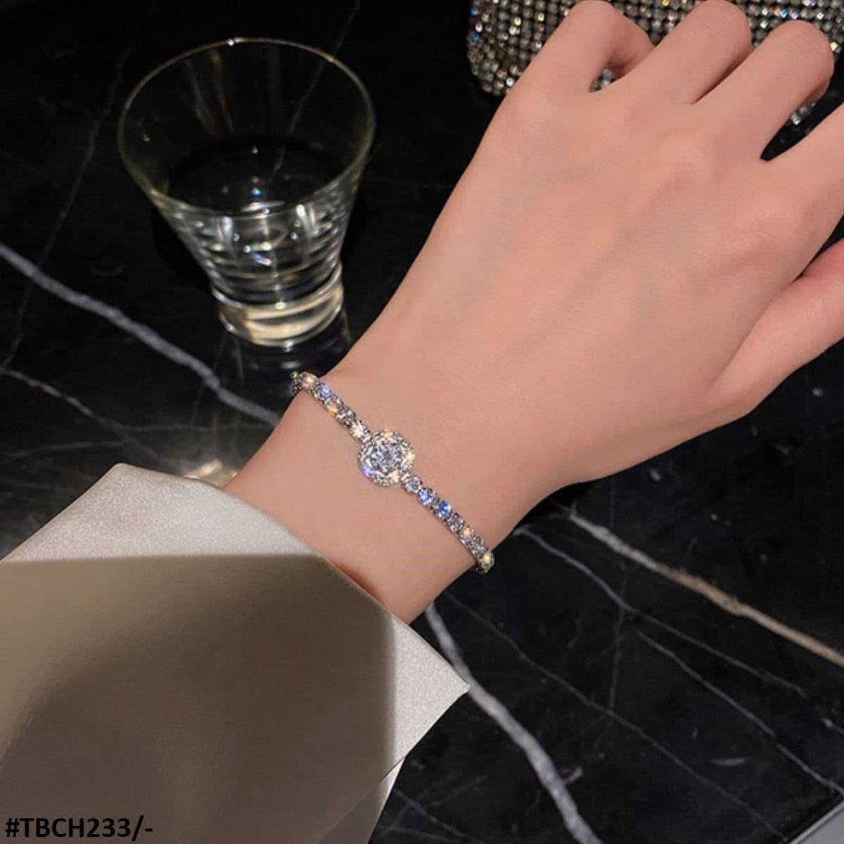 TBCH233 KRL Round Bracelet Adjustable