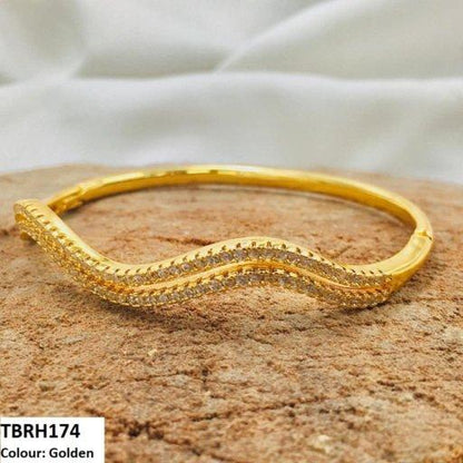 TBRH174 GXN Imp Bracelet Openable
