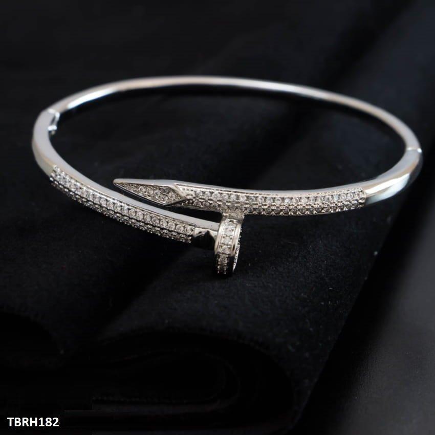 TBRH182 GXN Imp Bracelet Openable