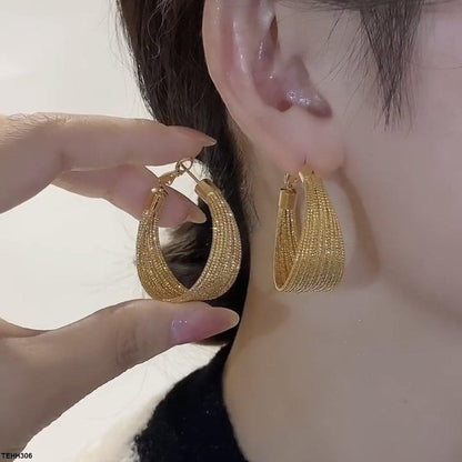 TEHH306 YQG Wire Layered Hoops Pair