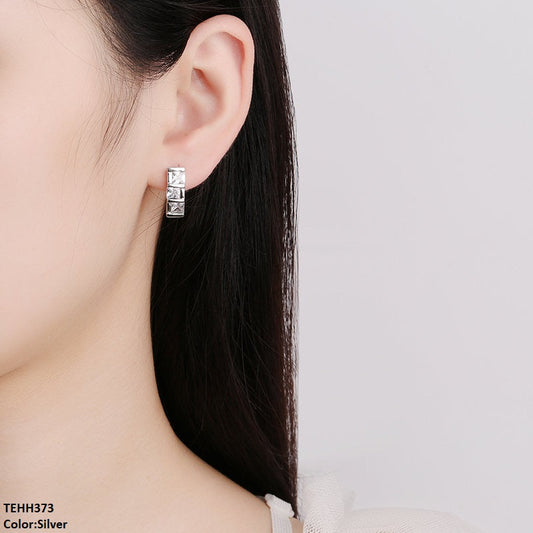 TEHH373 BLX Square Step Ear Hoops Pair