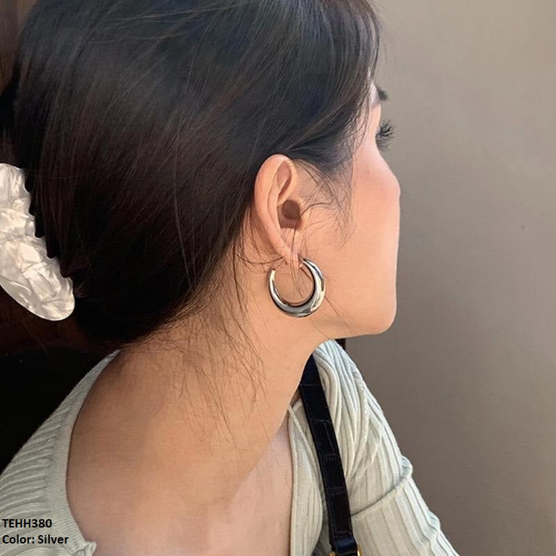 TEHH380 YYE C/Shape Ear Hoops Pair