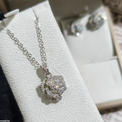 TPSH00704 KRL Flower Pendent Set - TPSH