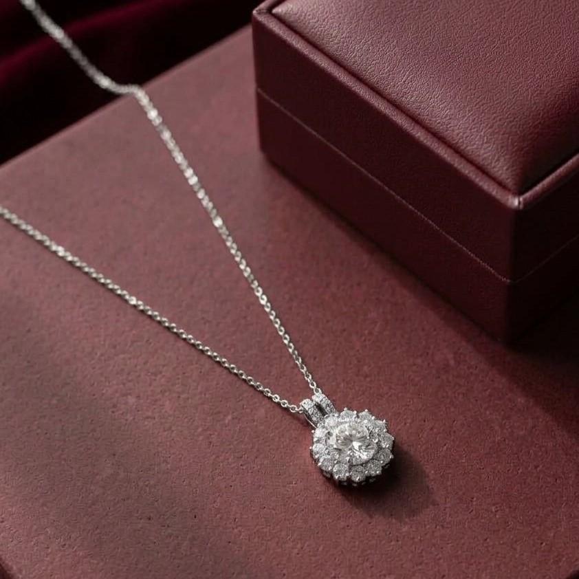 TPSH00965 TNR Stainless Steel Zircon Round Flower Pendant - TPSH