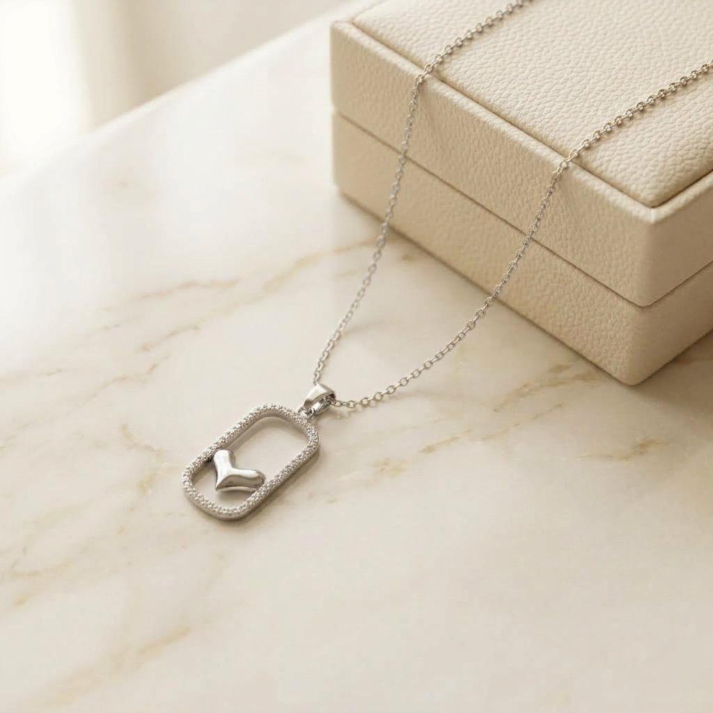 TPSH00993 TNR Stainless Steel Zircon Rectangle Heart Pendant - TPSH