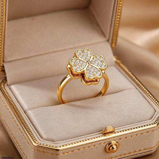 TRGH00220 BYJ Heart Zircon Spiner Ring - TRGH