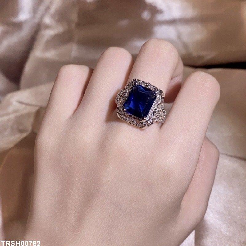 TRSH00792 KYC Square ZIRCON Ring - TRSH