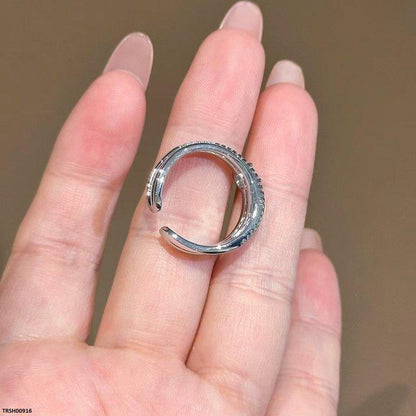 TRSH00916  CJD Round Stone Ring Adjustable - TRSH