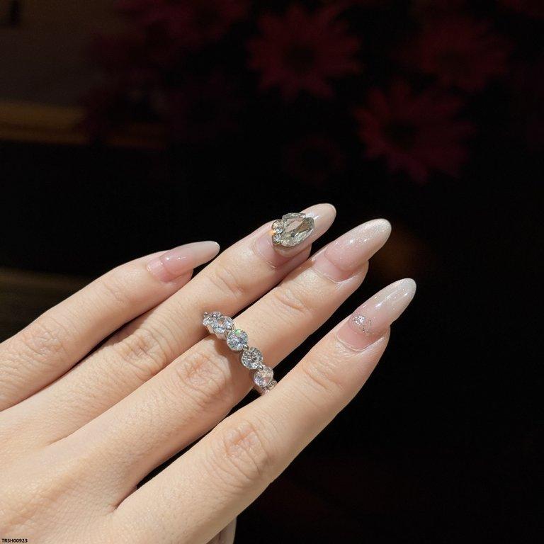 TRSH00923 CJD Round Stone Zircon Ring Adjustable - TRSH