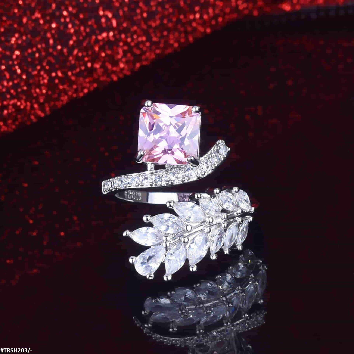 TRSH203 GWH Square Leaf's ZIRCON Adjustable Ring