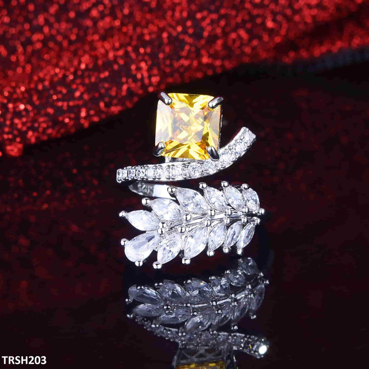 TRSH203 GWH Square Leaf's ZIRCON Adjustable Ring