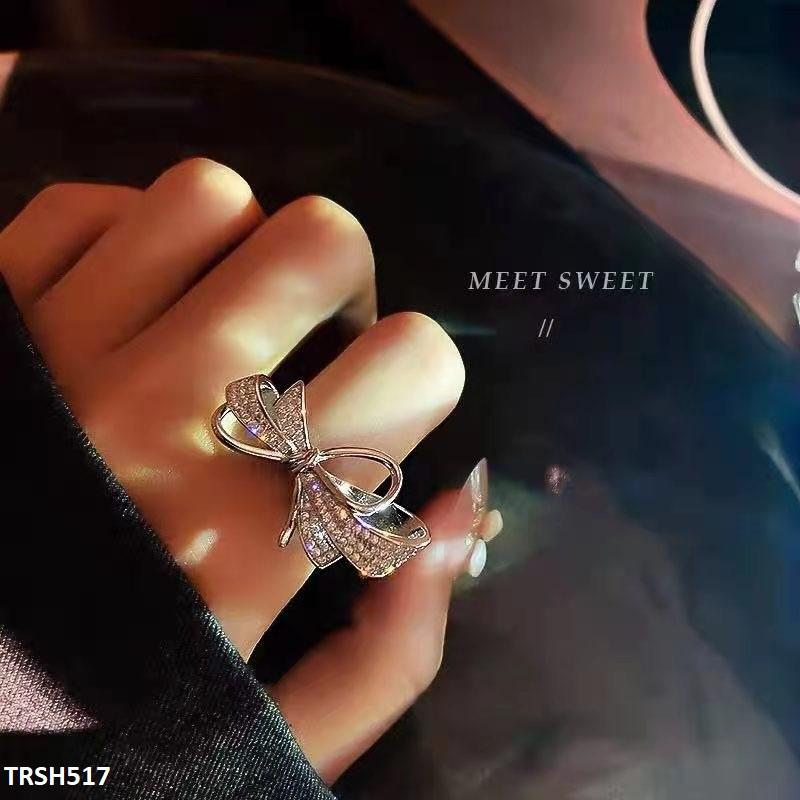 TRSH517 CJD Imp Bow Silver Ring Adjustable