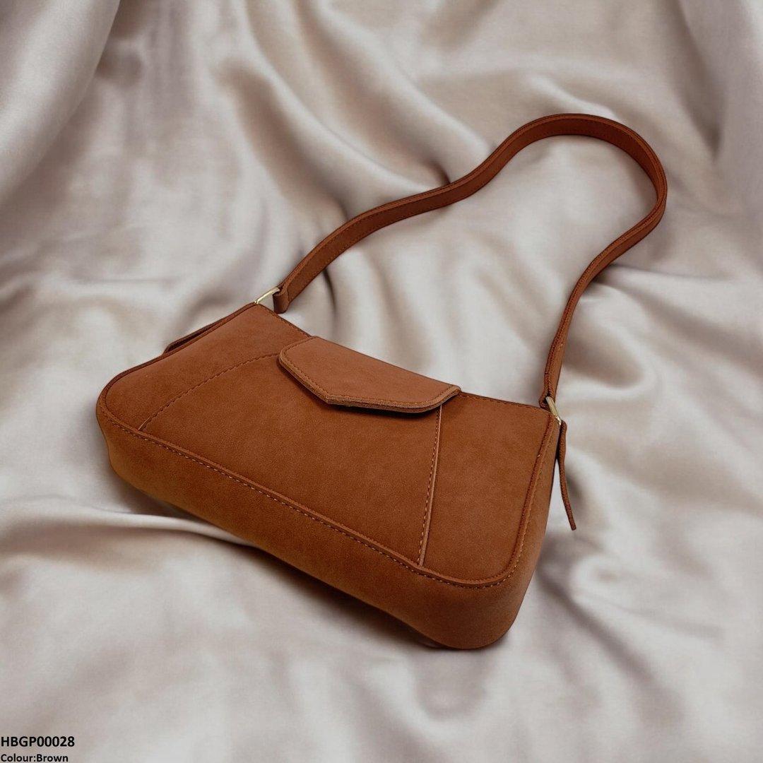 HBGP00028 Aria Flap Armpit Ladies Handbag
