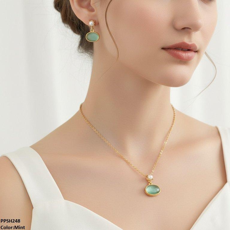 PPSH248 SDQ Oval Pendant Set