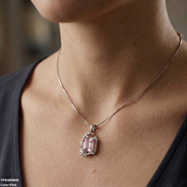 TPSH00809 MSJ   Leaf/Square Pendant - TPSH
